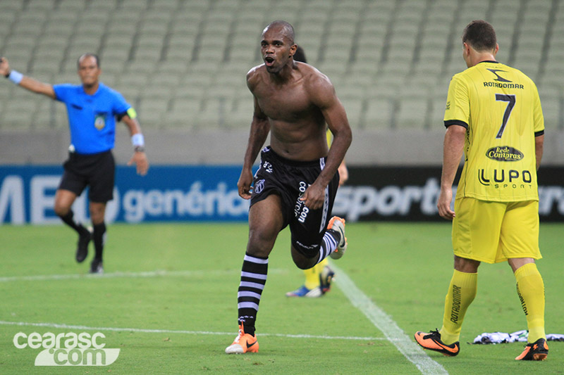 [02-02] Ceará 2 x 0 Treze - 02 - 28
