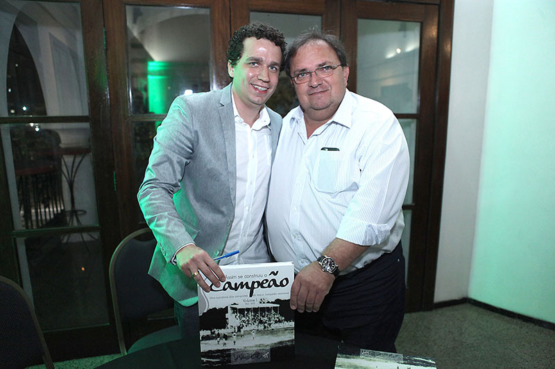[13-01] Lançamento do Livro - Pedro Mapurunga - 24