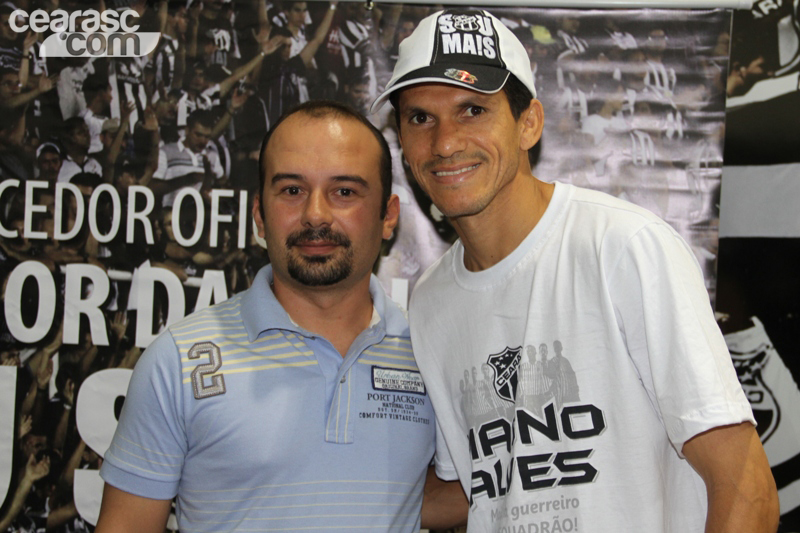 [15-09] Magno Alves recebe torcedores na Loja Oficial5 - 22