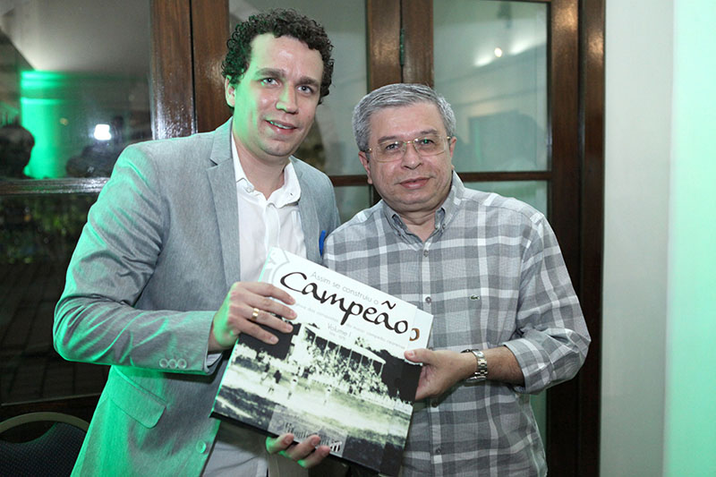[13-01] Lançamento do Livro - Pedro Mapurunga - 34