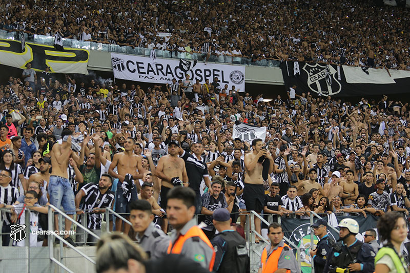 [08-04-2018] Fortaleza 1 x 2 Ceara - Torcida - Lucas - 48