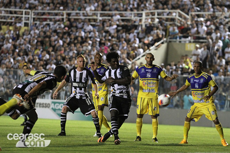 [15-01] Ceará 3 x 0 Itapipoca - 2 - 49