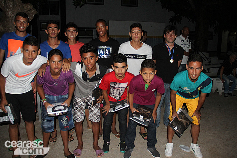 [05-12] Confraternização - Categorias de Base - 29