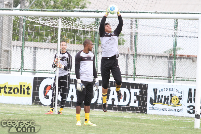 [11-07] Treino físico + tático - 11