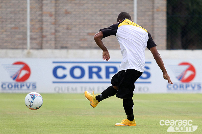[06-12] Ceará 1 x 0 Fortaleza - Amistoso - 4