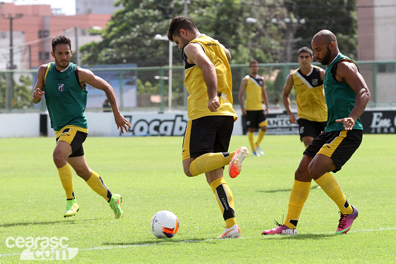 [17-01] Treino técnico + tático - 10
