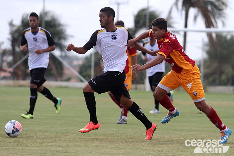 [06-12] Ceará 1 x 0 Fortaleza - Amistoso - 10