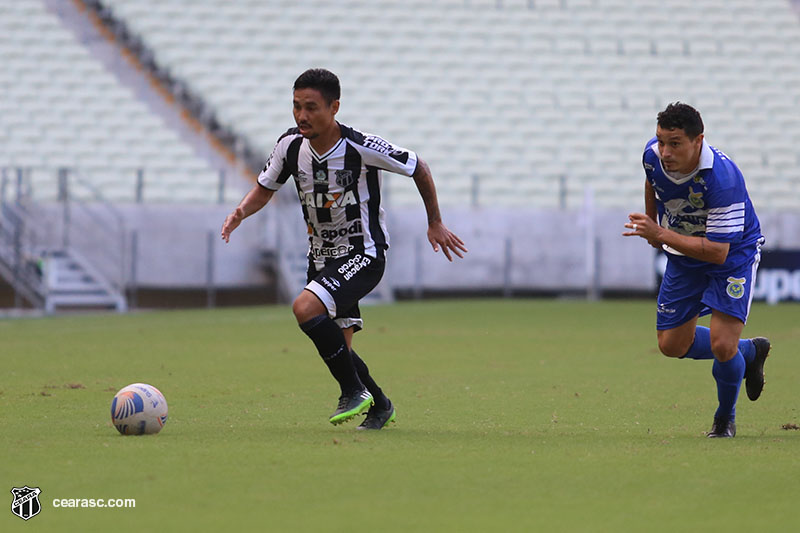 [19-03-2017] Uniclinic 1 x 3 Ceará - 10