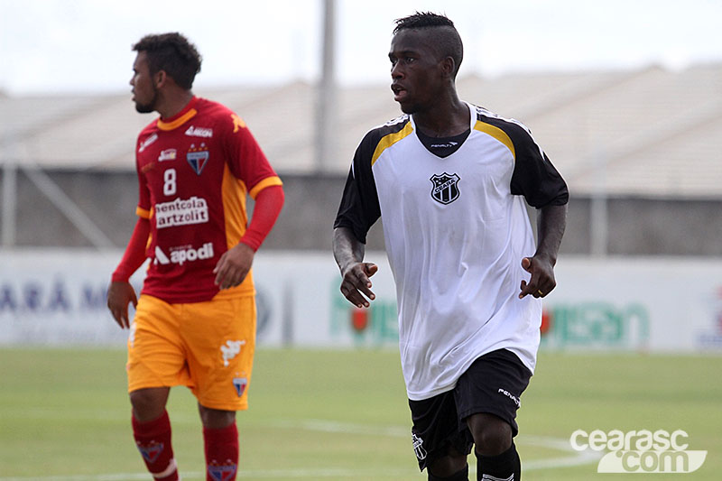 [06-12] Ceará 1 x 0 Fortaleza - Amistoso - 11