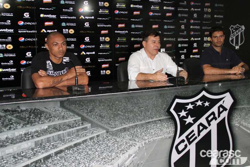 [14-07] Apresentação de Lulinha, Lima e Maranhão - 1