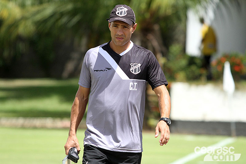 [06-12] Ceará 1 x 0 Fortaleza - Amistoso - 17