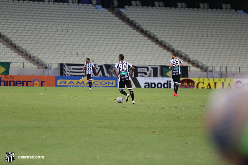 [19-03-2017] Uniclinic 1 x 3 Ceará - 26