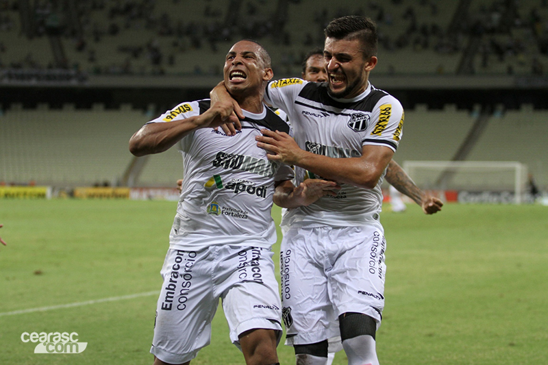 [23-08] Ceará 4 x 3 Paraná - 02 - 18