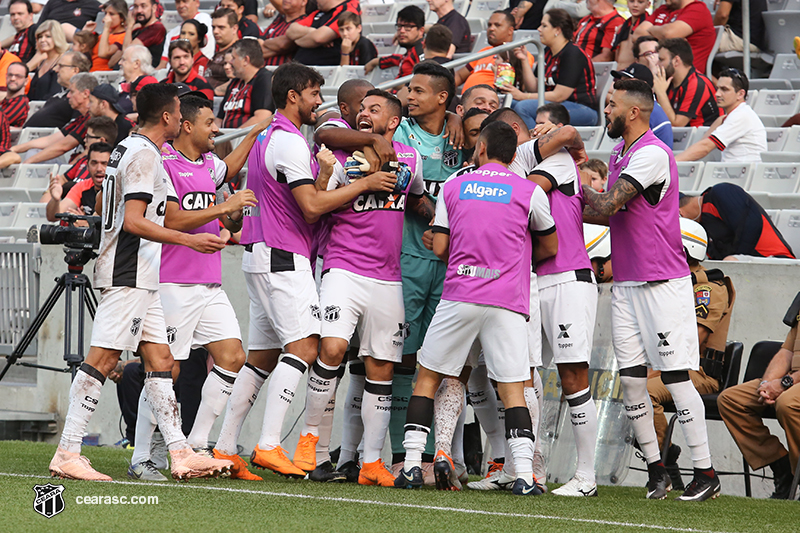 [25-11-2018] Atlético-PR 2 x 2 Ceará2 - 21