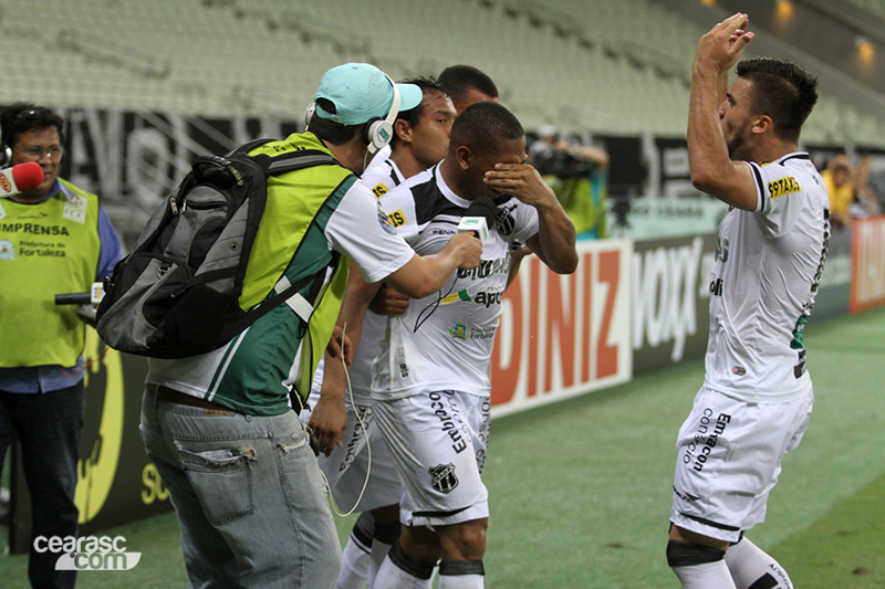[23-08] Ceará 4 x 3 Paraná - 02 - 20