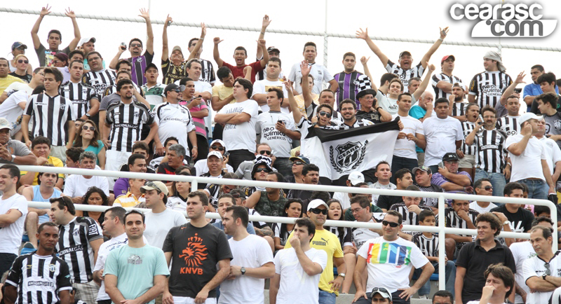 [12-02] Ceará 1 X 2 Fortaleza - TORCIDA - 13