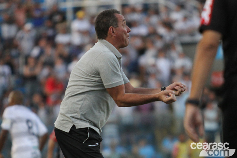 [15-09] Ceará 4 x 3 Joinville-02 - 9