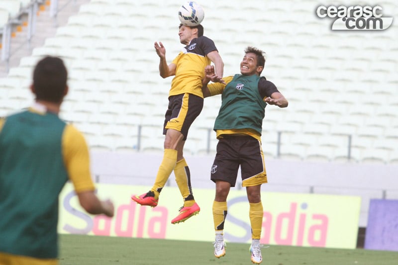 [02-09] Treino técnico e tático - Castelão - 13