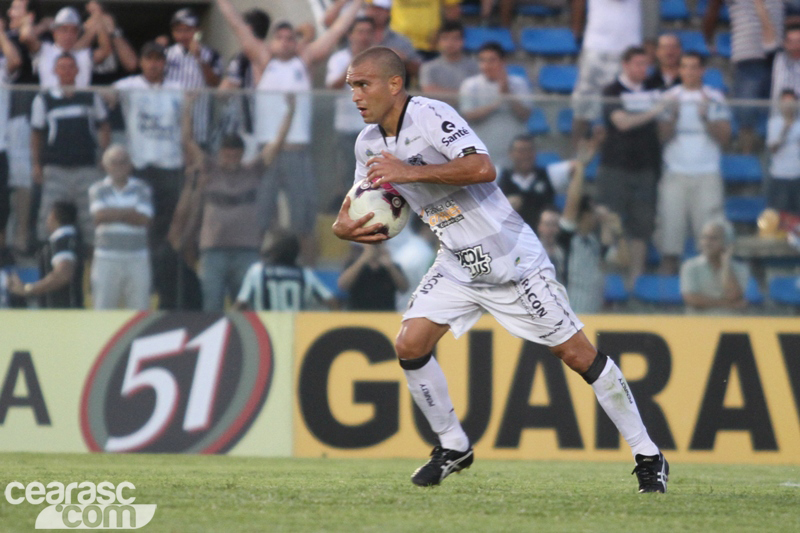 [15-09] Ceará 4 x 3 Joinville-02 - 13