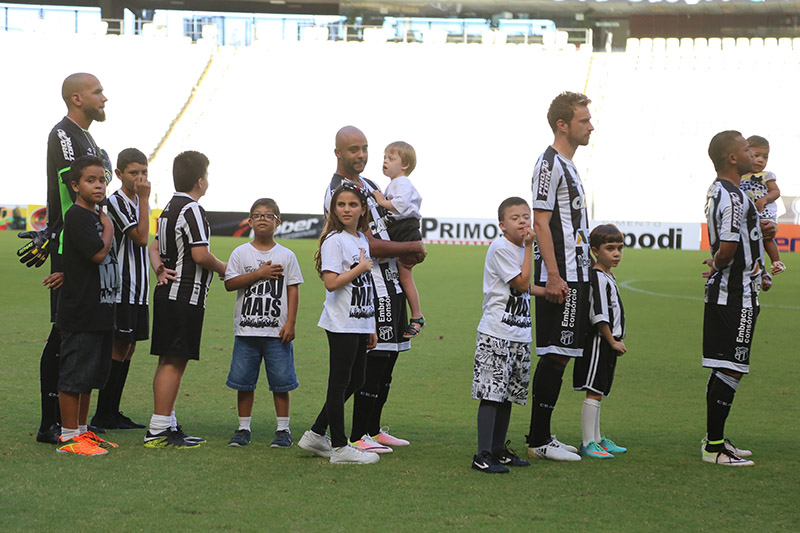 [25-03-2017] Ceará 4 x 1 Uniclinic - Crianças com Síndrome de Down - 2