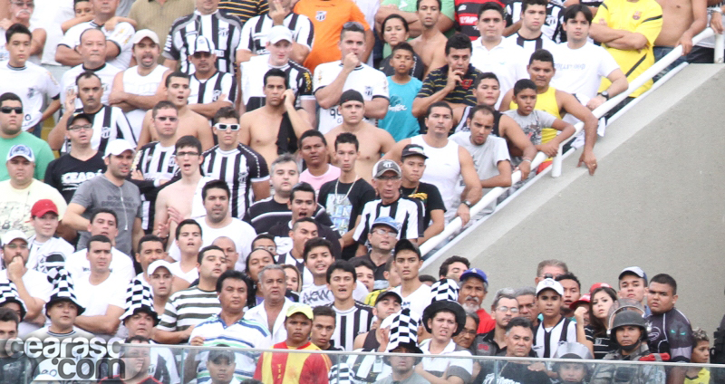 [12-02] Ceará 1 X 2 Fortaleza - TORCIDA - 02 - 1