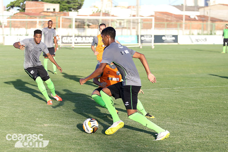 [09-01-2017] Treino Técnico + Tático - Tarde - 19