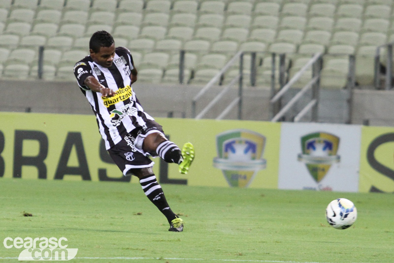 [07-05] Ceará 4 x 1 Parnahyba - 12