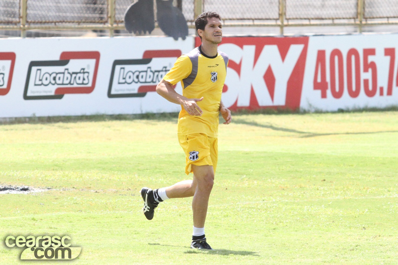 [18-09] Treino físico-técnico - 25