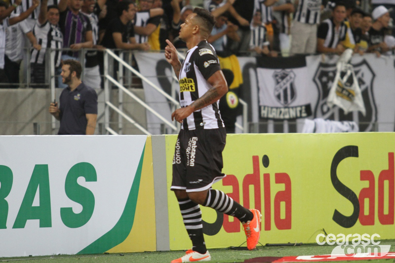 [03-09] Ceará 3 x 4 Botafogo2 - 14