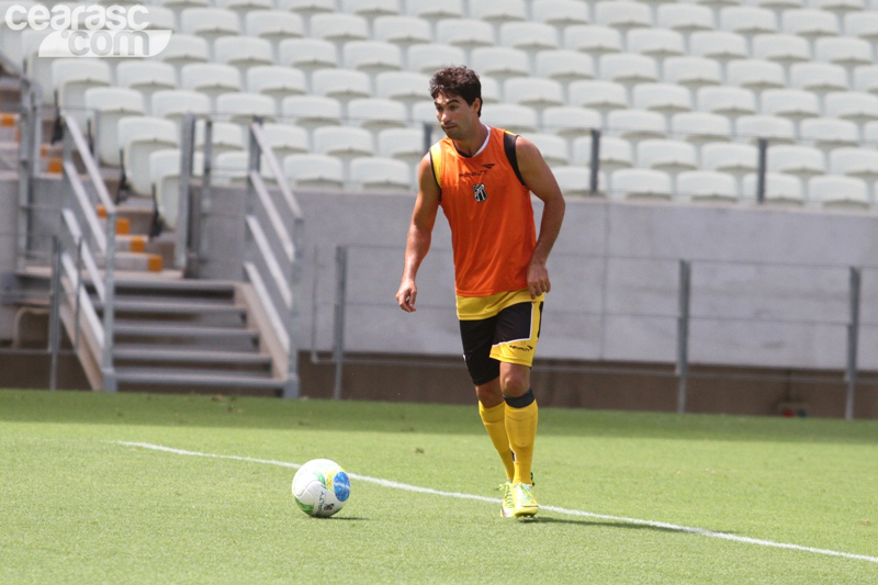 [18-07] Treino coletivo - Castelão - 19