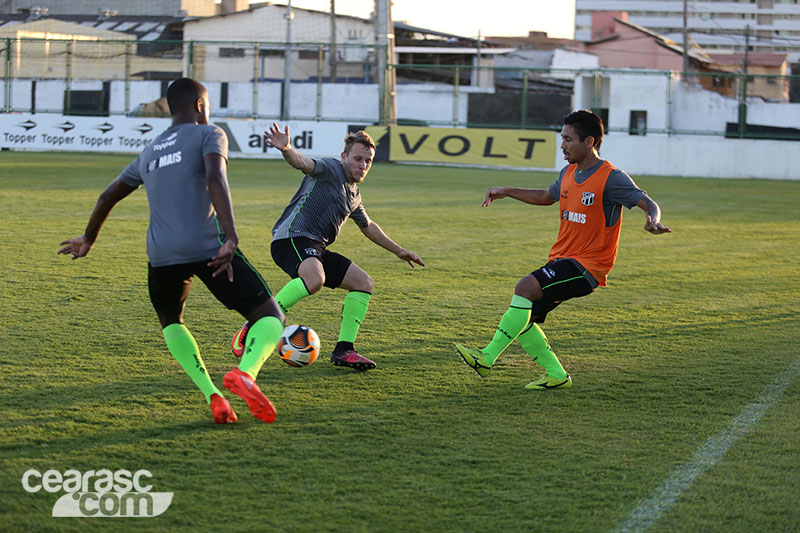 [09-01-2017] Treino Técnico + Tático - Tarde - 26