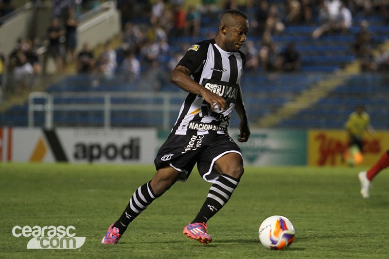 [22-01] Ceará 1 x 0 Guarani (J) - 37