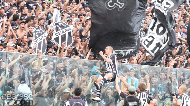 [12-02] Ceará 1 X 2 Fortaleza - TORCIDA - 02 - 24