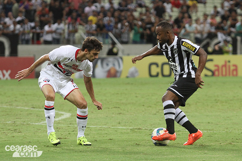 [26-08] Ceará 0 x 3 São Paulo - 24