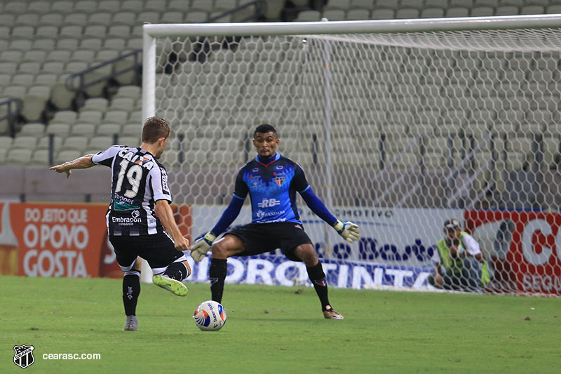[03-05-2017] Ceará 2 x 0 Ferroviário - Final (2 Jogo) - 47