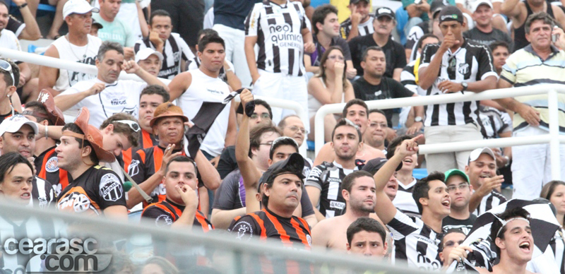 [12-02] Ceará 1 X 2 Fortaleza - TORCIDA - 03 - 4