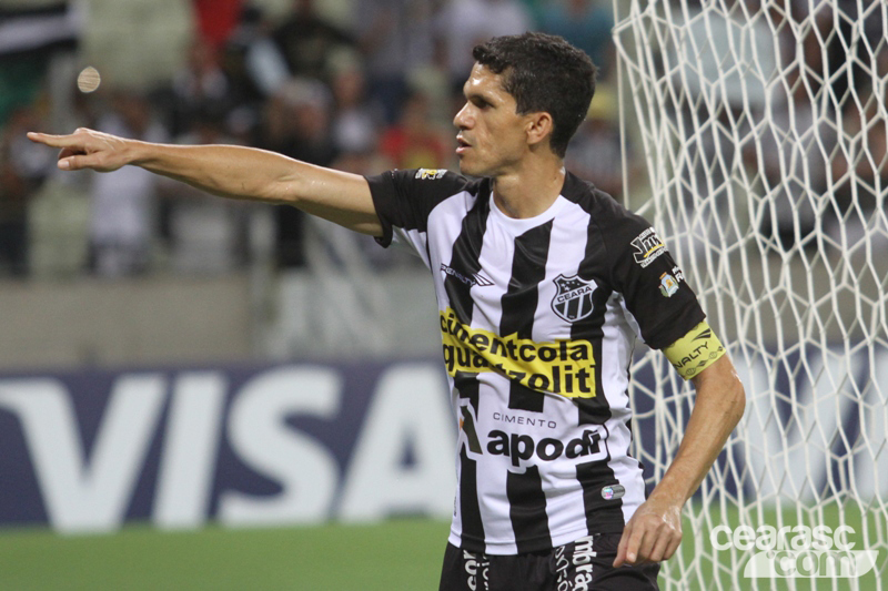 [03-09] Ceará 3 x 4 Botafogo3 - 8