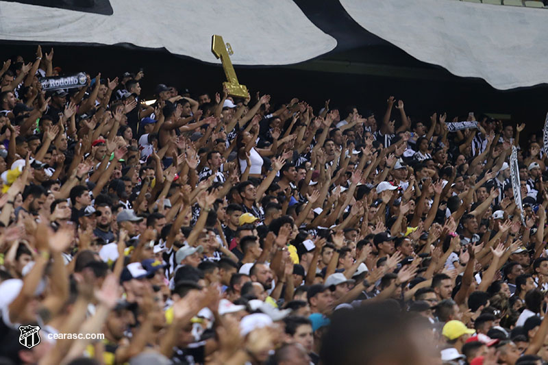 [03-10-2017] Ceara 2 x 0 Vila Nova - 68