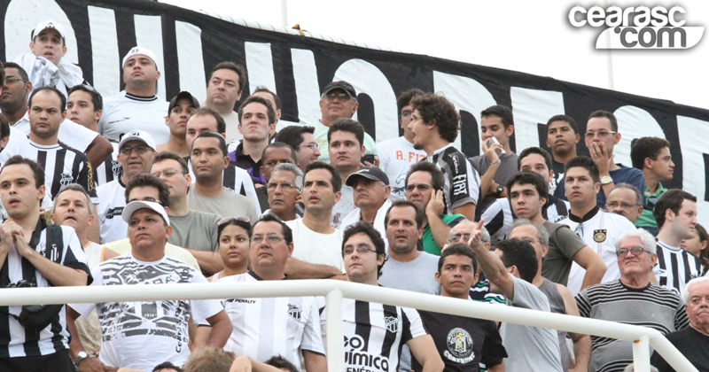 [12-02] Ceará 1 X 2 Fortaleza - TORCIDA - 03 - 12