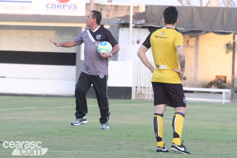 [23-10] Treino tático - Cidade Vozão - 16