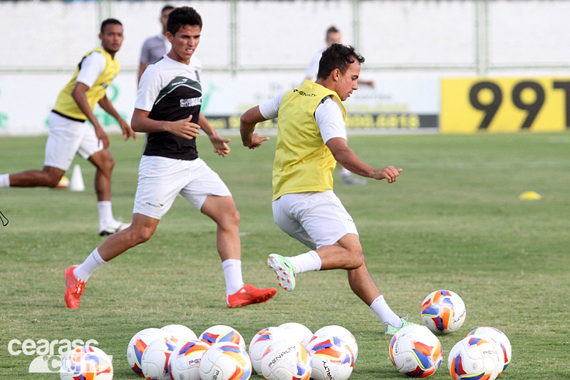 [07-10] Treino técnico + finalizações - 4