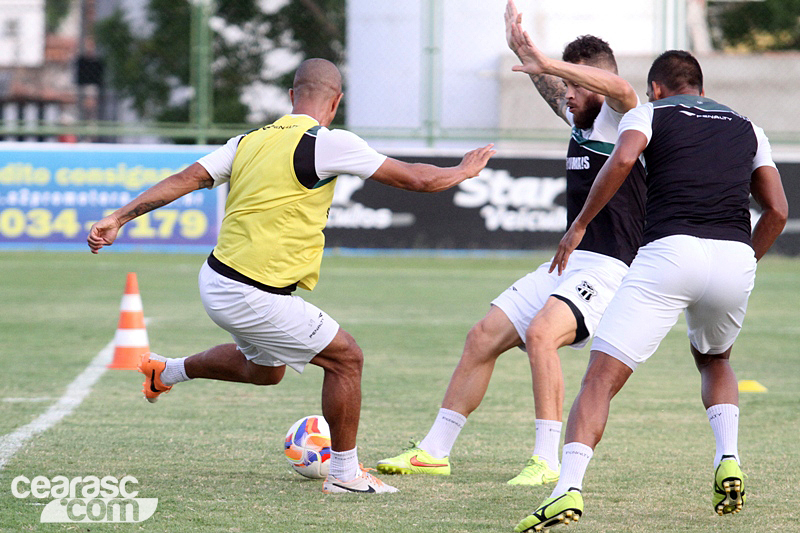 [07-10] Treino técnico + finalizações - 6