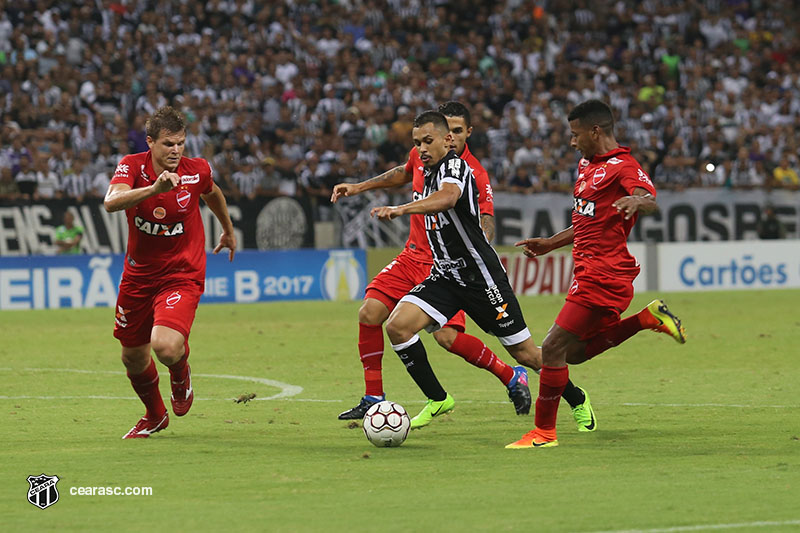 [03-10-2017] Ceara 2 x 0 Vila Nova - 73