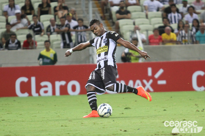 [03-09] Ceará 3 x 4 Botafogo3 - 21