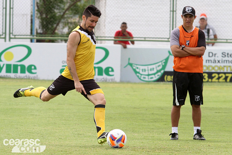 [24-01] Treino técnico + finalização - 12