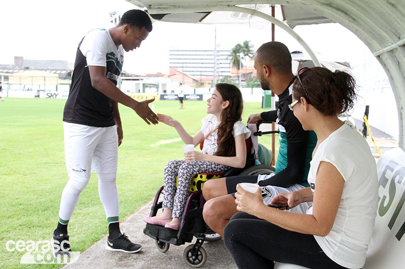 [28-02] Jovem Isabelly visitou a sede - 11