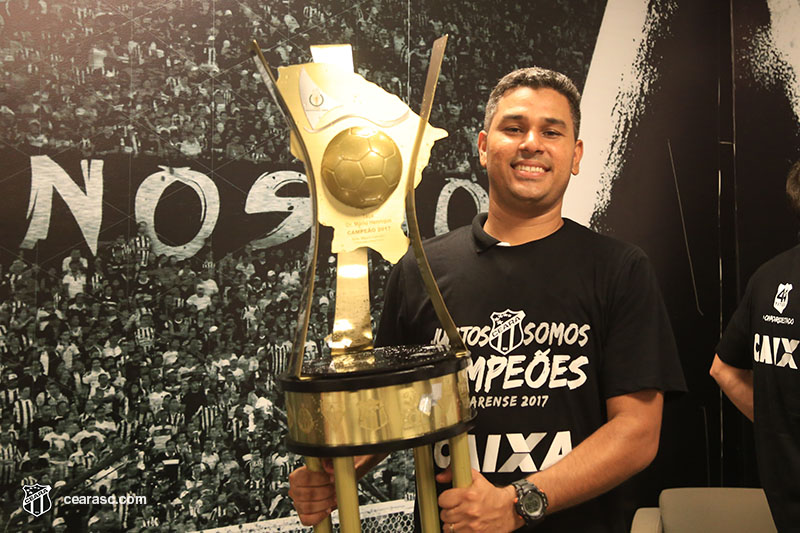 [03-05-2017] Ceara 2 x 0 Ferroviario - Final (Comemoracao) 1 - 21