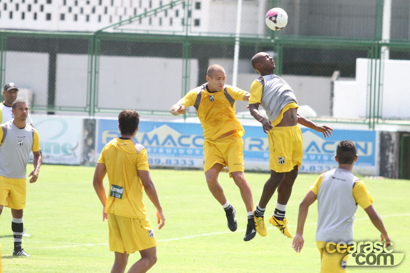 [09-11] Treino tático - 16