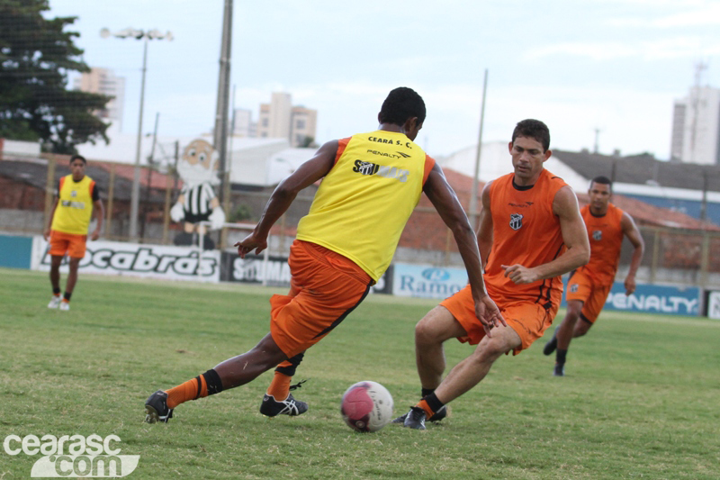 [14-02] Treino Coletivo - 10