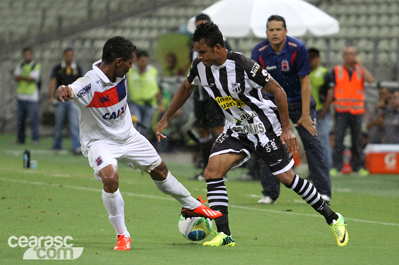 [10-05] Ceará 2 x 1 Paraná - 35
